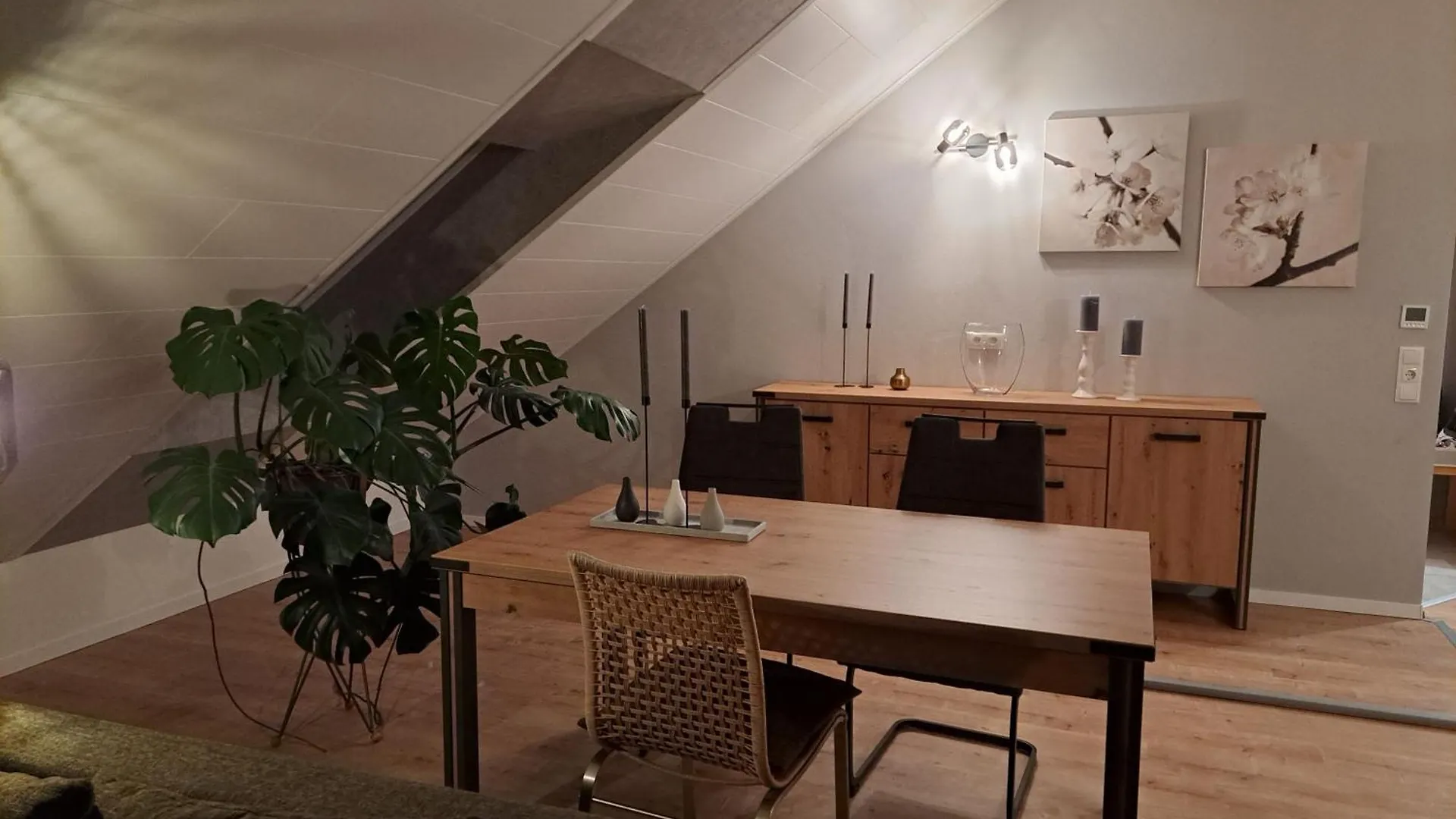 Moderne Neue Dachgeschosswohnung Juliane Goldkronach Germany